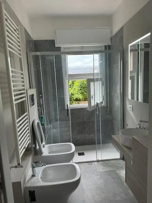 Venice Grey Apartment
