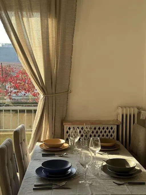 Venice Grey Apartment